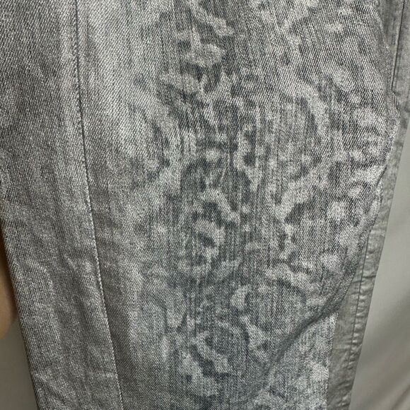 Faith Connection Silver Snakeskin Pattern Jeans Size 30 - Picture 5 of 9